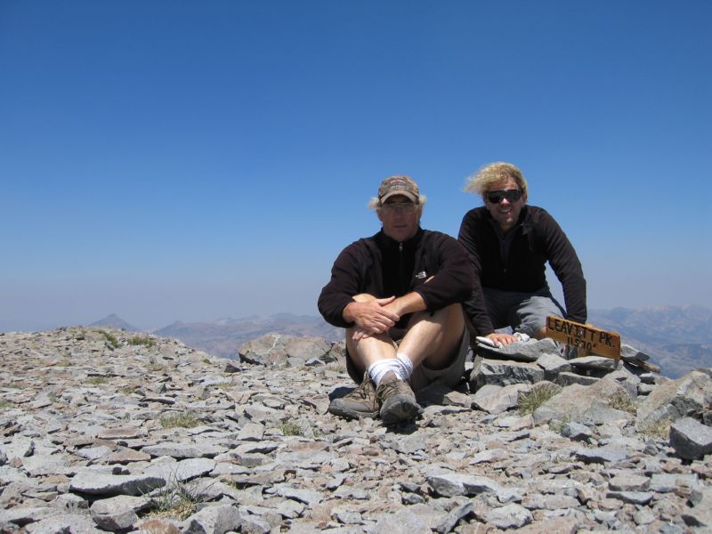 2007-08-11 Leavitt (22) H and J on summit